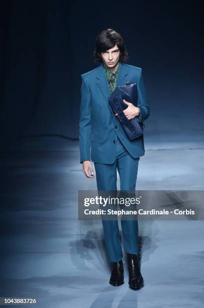 Model walks the runway during the Givenchy show as part of the Paris Fashion Week Womenswear Spring/Summer 2019 on September 30, 2018 in Paris,...