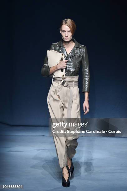 Model walks the runway during the Givenchy show as part of the Paris Fashion Week Womenswear Spring/Summer 2019 on September 30, 2018 in Paris,...