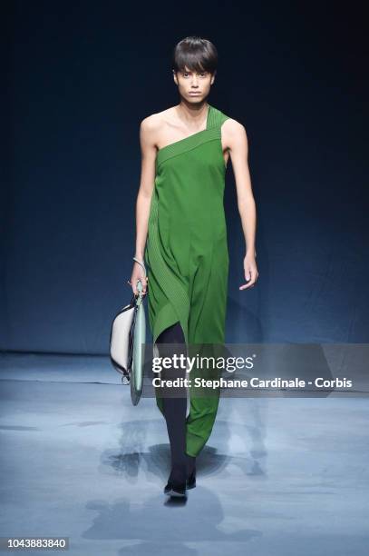 Model walks the runway during the Givenchy show as part of the Paris Fashion Week Womenswear Spring/Summer 2019 on September 30, 2018 in Paris,...