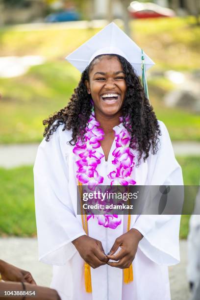 black teenage girl at graduation - campus party 2018 stock pictures, royalty-free photos & images