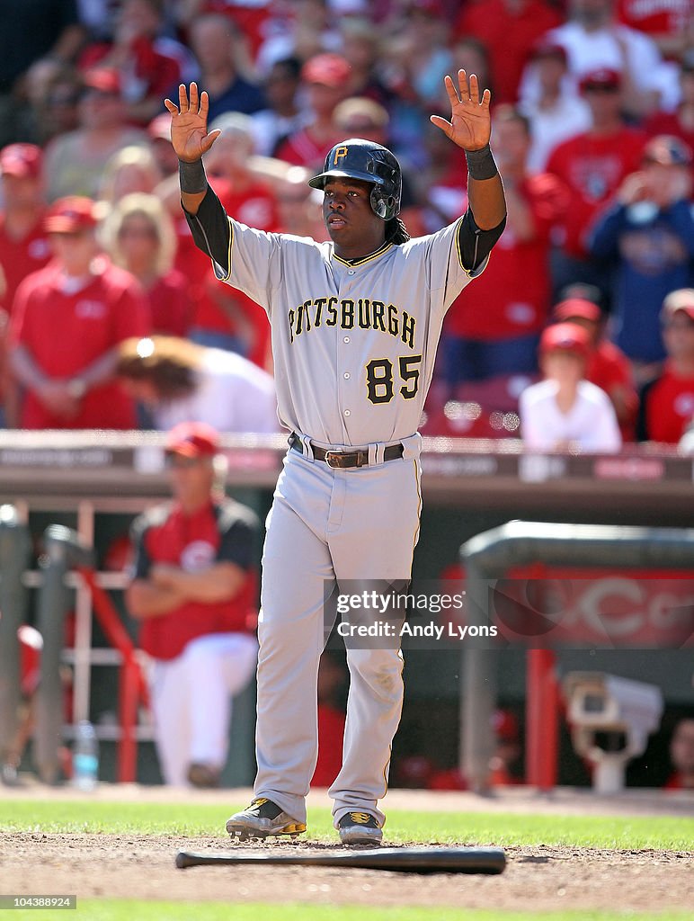 Pittsburgh Pirates v Cincinnati Reds