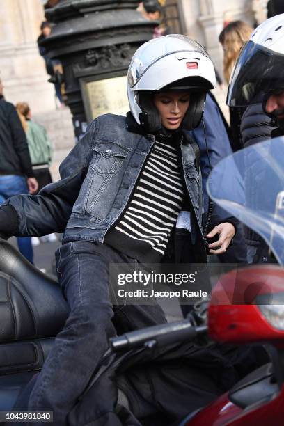 Kaia Gerber is seen leving Stella McCartne fashion show during Paris Fashion Week Womenswear Spring/Summer 2019 on October 1, 2018 in Paris, France.