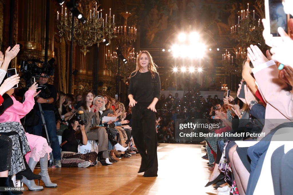 Stella McCartney : Front Row - Paris Fashion Week Womenswear Spring/Summer 2019