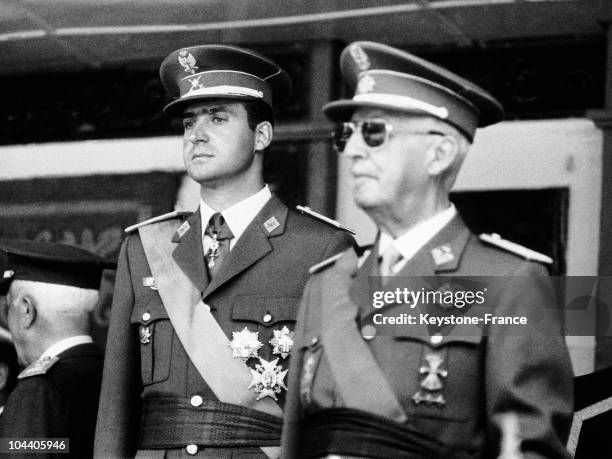 Madrid. The ceremonies of the 31th anniversary of the victory. General FRANCO and Prince JUAN CARLOS of BOURBON .