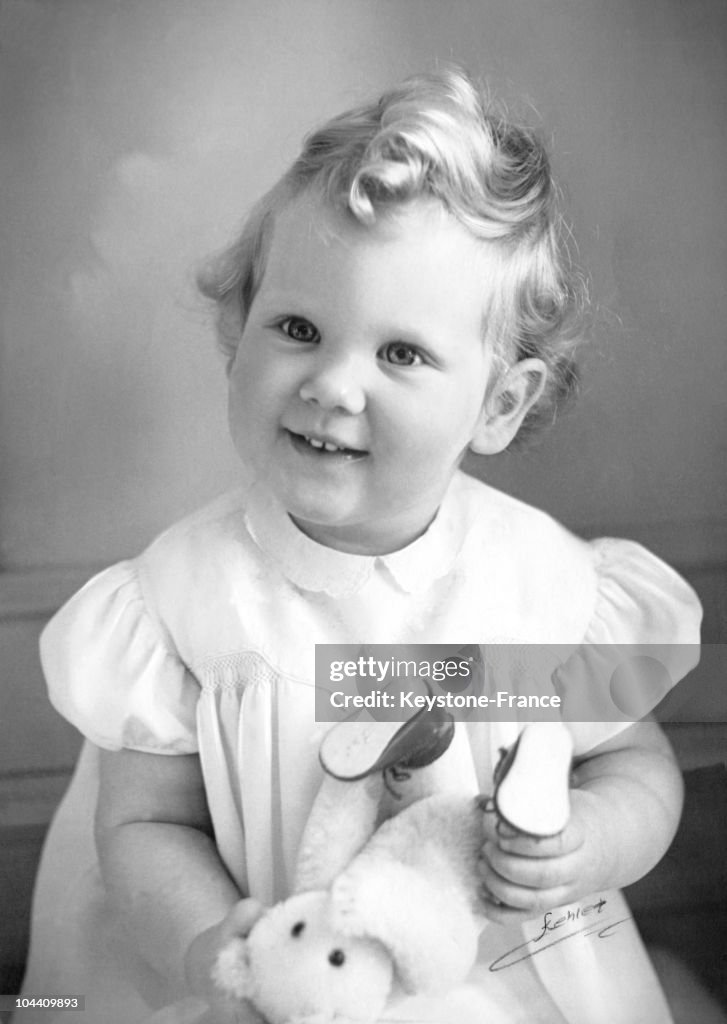 Princess Margrethe Of Denmark Around 1941-1942