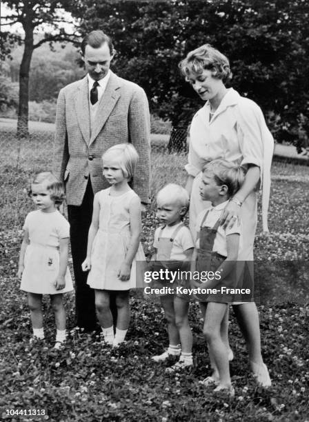 The royal family of Luxembourg in the garden of their castle in Berzdorf on June 30, 1960. From left to right : JEAN, Crown Prince of Luxembourg, his...