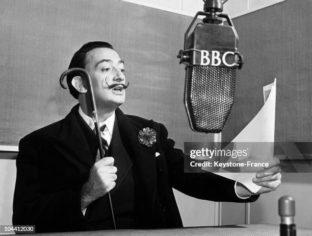 The Spanish painter Salvador DALI giving a radio-broadcasted speech for the BBC, in Spain.