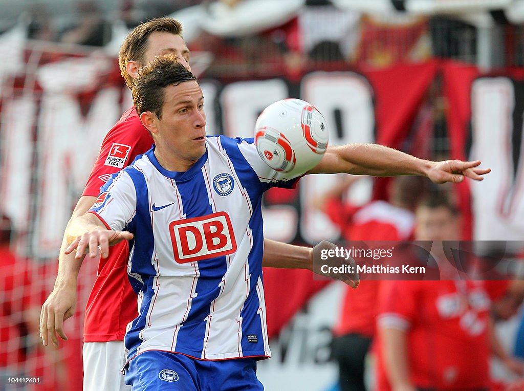 Energie Cottbus v Hertha BSC Berlin - 2. Bundesliga