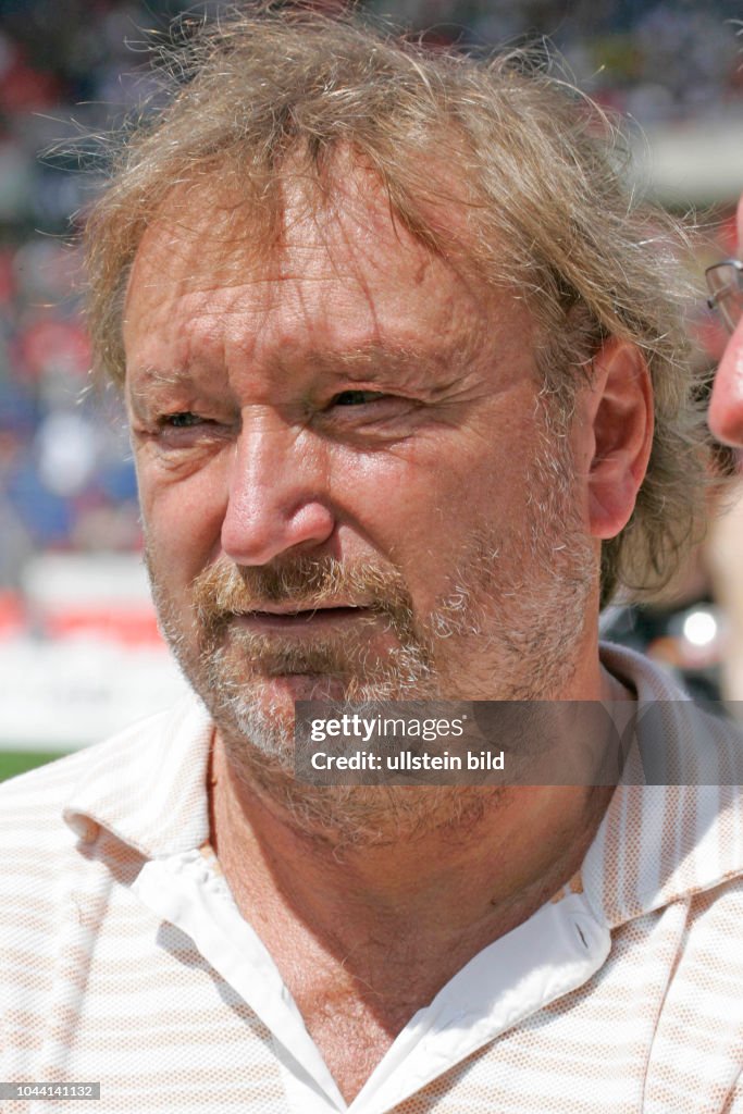 Dirk Riach Dirk Rasch, Praesident vom VfL Osnabrueck. Aus NDS.... News Photo ...