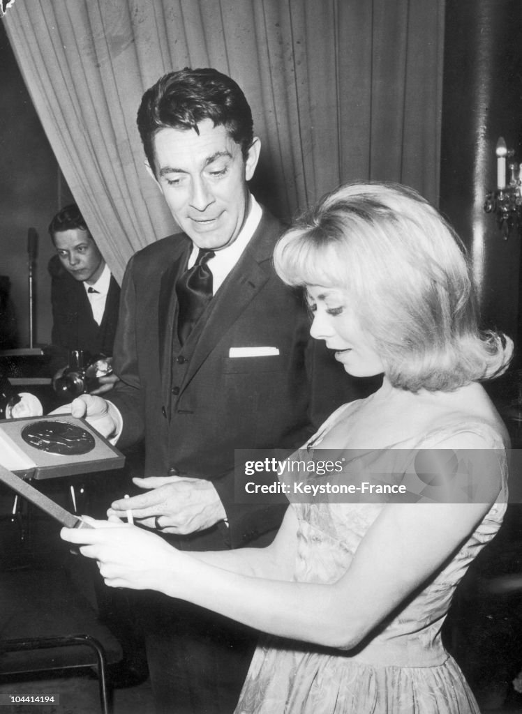 Isabelle Aubret Congratulated By J.C. Pascal Luxembourg 1962