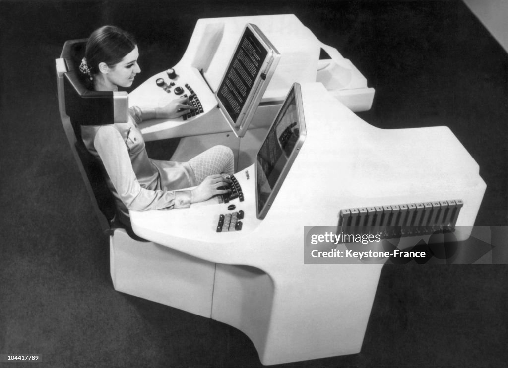 A Futurist Desk In Hanover In 1969