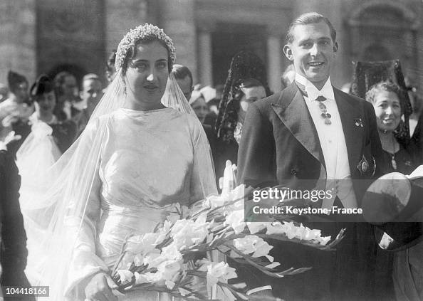Maria-Mercedes And The Prince Juan Of Bourbon Getting Married In Rome In 1935 Maria-Mercedes And The Prince Juan Of Bourbon Getting Married In Rome In 1935