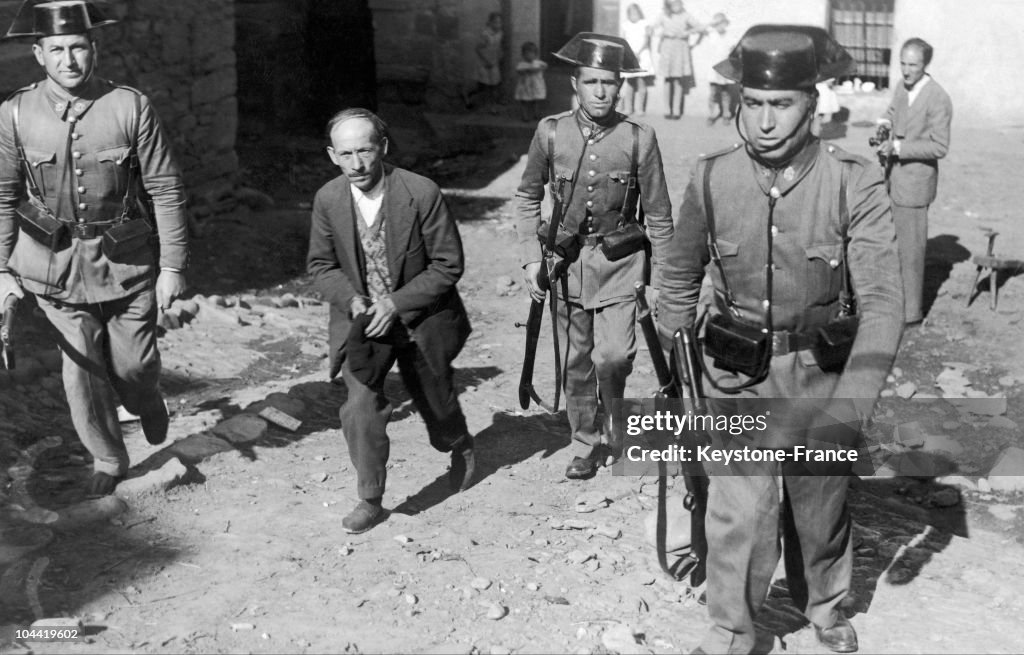 Arrest Of A Leader Of The Asturias' Revolt In 1934