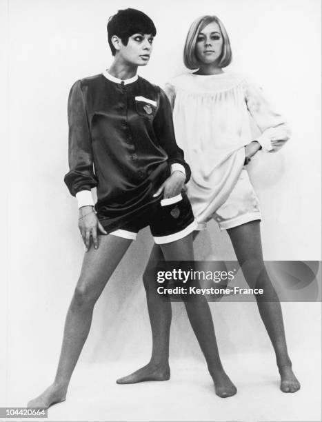 Two Models Presenting Minipants In 1966, Invented By Mary Quant, The Fashion Designer Who Launched The Mini-Skirt.