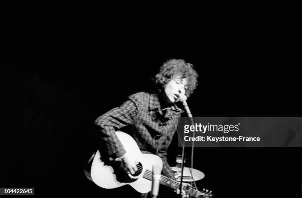The American Folklorist Bob Dylan Onstage At The Olympia On May 25, 1966.