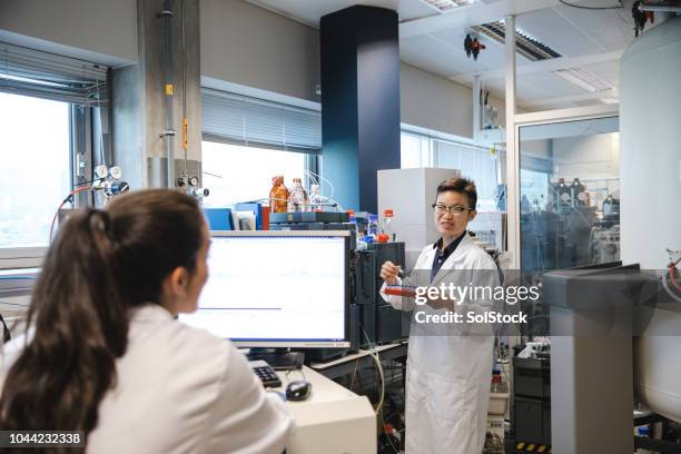Run Sample Lab Quick 989 Running Laboratory Stock Photos, High-Res Pictures, and Images ...