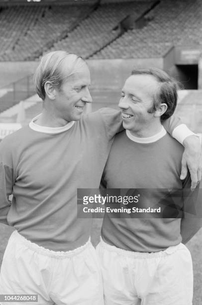 English soccer players Bobby Charlton and Nobby Stiles of Manchester United FC, UK, 1st August 1968.