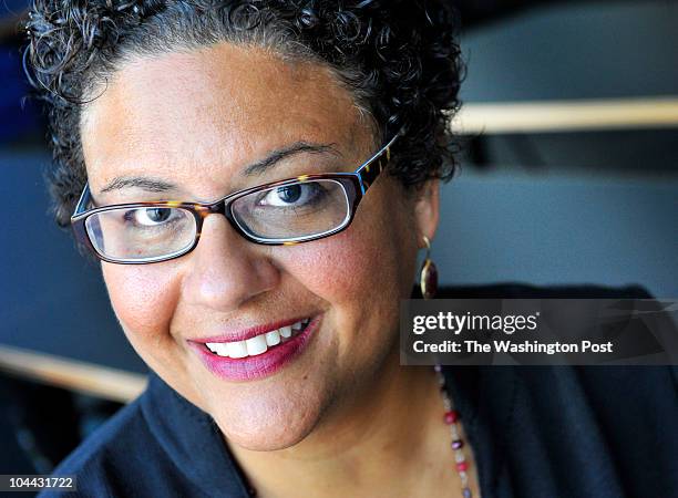 Elizabeth Rae Nee Alexander Elizabeth Alexander (Poet) Photos and Premium High Res Pictures - Getty ...