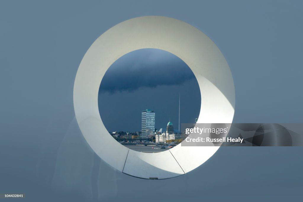 Samuel Beckett Bridge