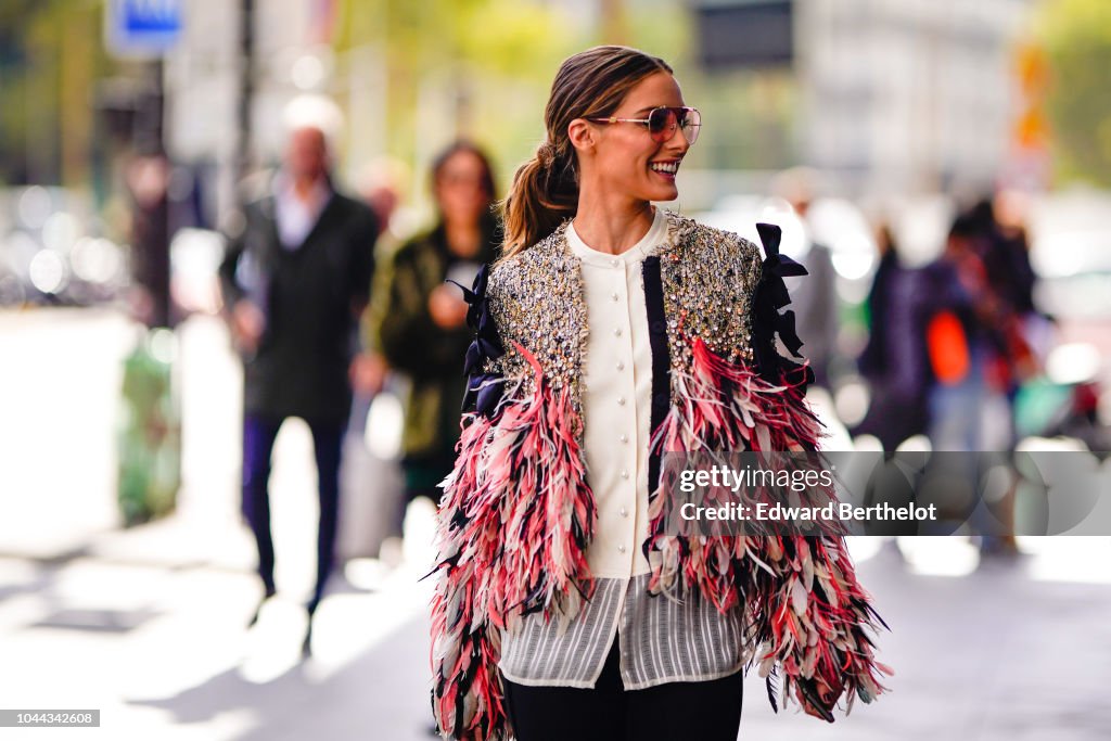 Street Style : Paris Fashion Week Womenswear Spring/Summer 2019 : Day Eight