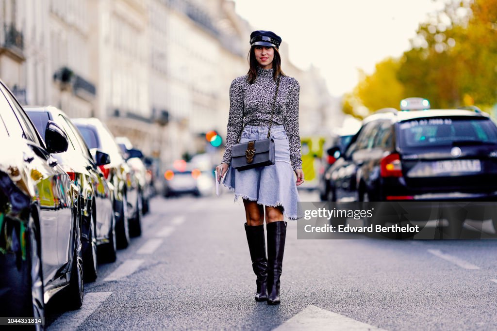 Street Style : Paris Fashion Week Womenswear Spring/Summer 2019 : Day Eight