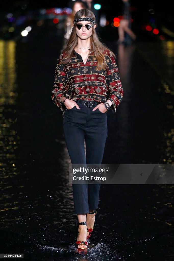 Saint Laurent : Runway - Paris Fashion Week Womenswear Spring/Summer 2019