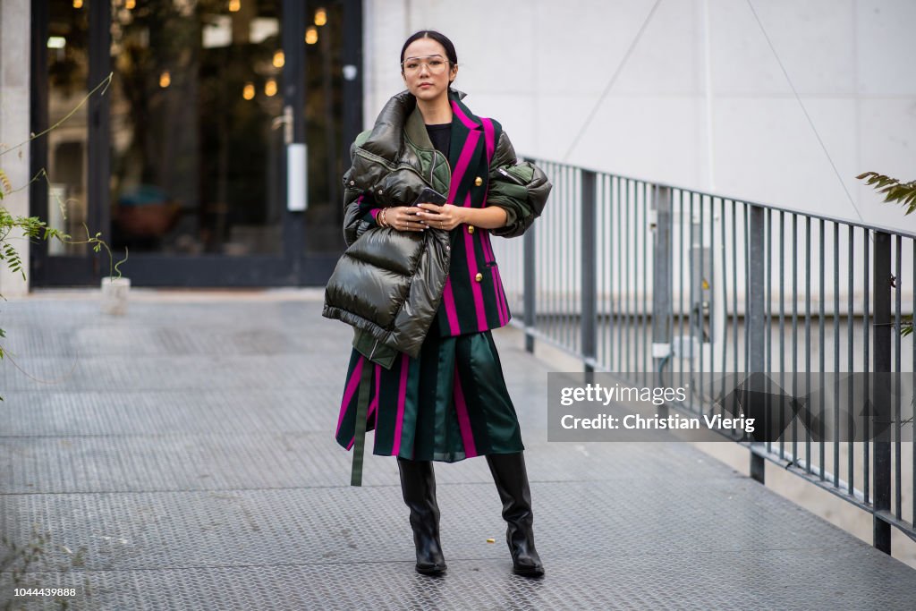 Street Style : Paris Fashion Week Womenswear Spring/Summer 2019 : Day Eight