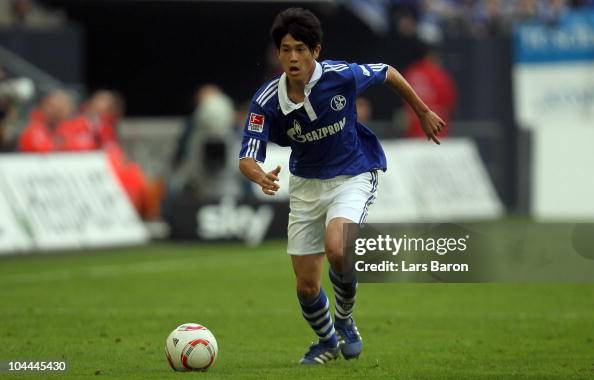 FC Schalke 04 v Borussia M'gladbach - Bundesliga FC Schalke 04 v Borussia M'gladbach - Bundesliga