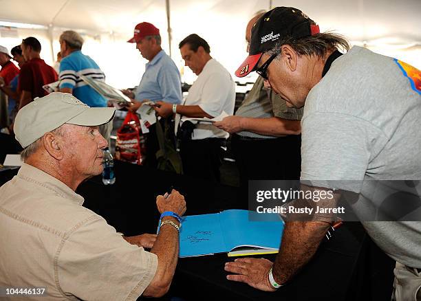 61 Charlie Glotzbach Stock Photos, HighRes Pictures, and Images