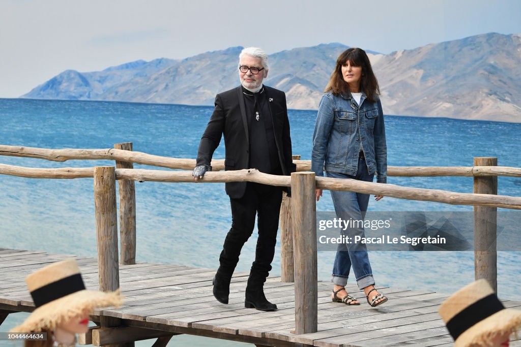 Chanel : Runway - Paris Fashion Week Womenswear Spring/Summer 2019