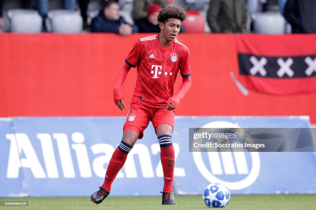 Bayern Munchen U19 v Ajax U19