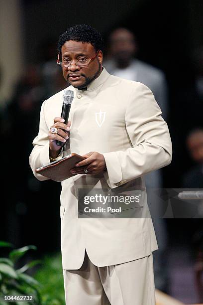 Bishop Eddie Long gives a sermon where he addressed sex scandal allegations at the New Birth Missionary Baptist Church September 26, 2010 in Atlanta,...