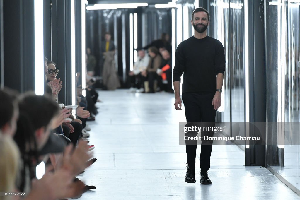 Louis Vuitton : Runway - Paris Fashion Week Womenswear Spring/Summer 2019