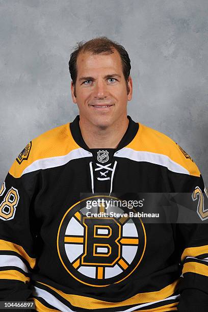 Mike Recchi 59 Photos & High Res Pictures - Getty Images