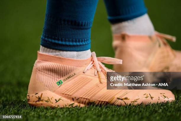 Aproximación Adquisición sonrojo Detai view of the pink Adidas Predator football boots of Neto of... News  Photo - Getty Images