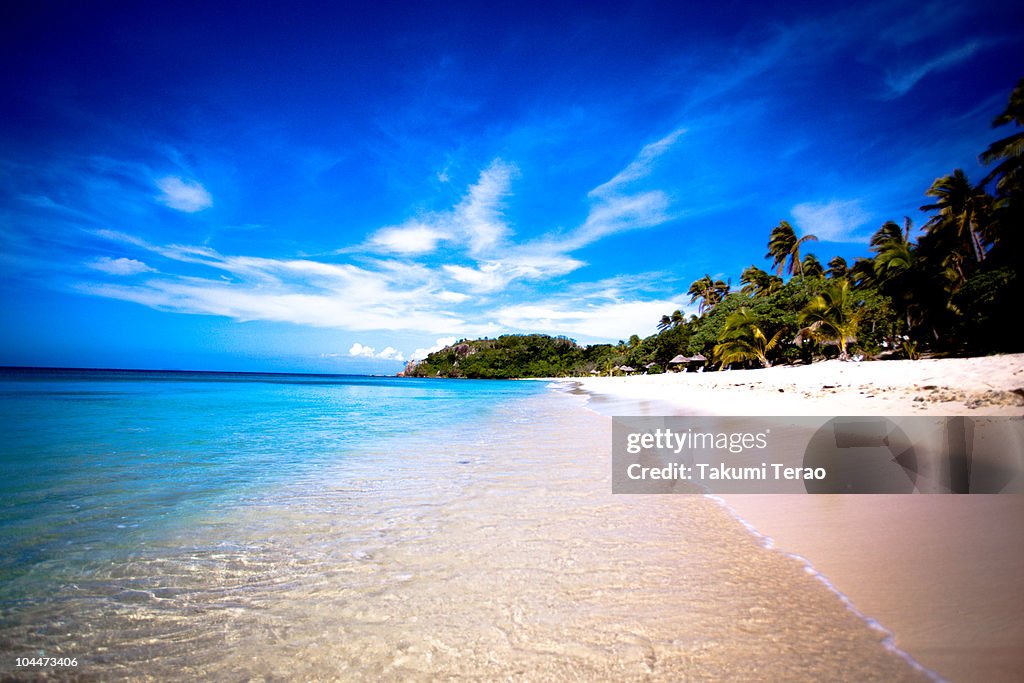 The beach of Mana island