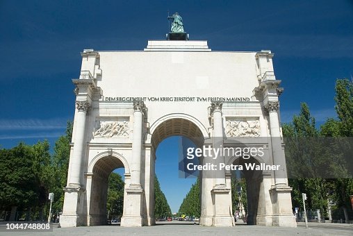 Siegestor, Gate of Victory, Ludwigstrasse, Munich, Bavaria, Germany