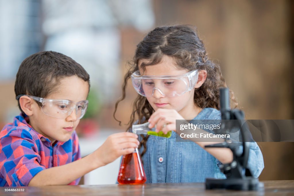Science Kid Problem Kids Science High-Res Stock Photo - Getty Images