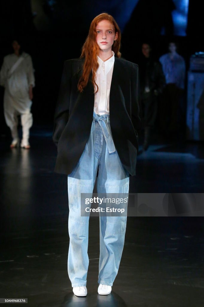 Lemaire : Runway - Paris Fashion Week Womenswear Spring/Summer 2019