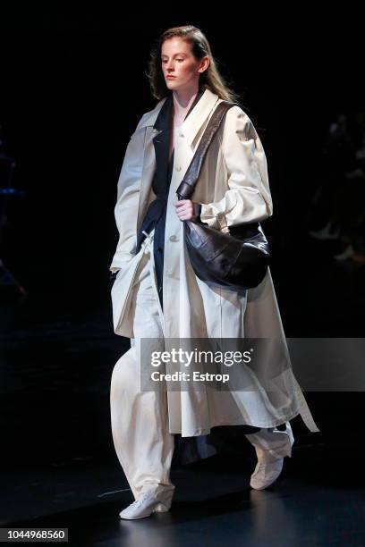 Model walks the runway during the Lemaire show as part of the Paris Fashion Week Womenswear Spring/Summer 2019 on September 26, 2018 in Paris, France.