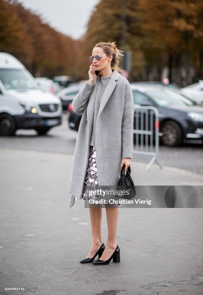 Street Style : Paris Fashion Week Womenswear Spring/Summer 2019 : Day Nine