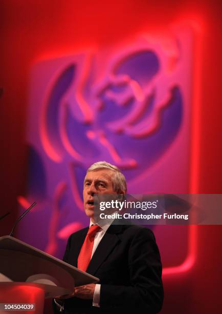 Shadow justice secretary Jack Straw addresses delegates on the third day of the Labour party conference at Manchester Central on September 28, 2010...