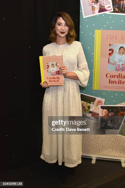 Sugg Rochester 54 Zoe Sugg Photos Stock Photos, High-Res Pictures, and Images - Getty ...