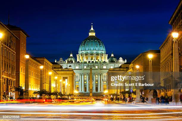 st. peter's basilica along via della conciliazione - petersdom stock-fotos und bilder