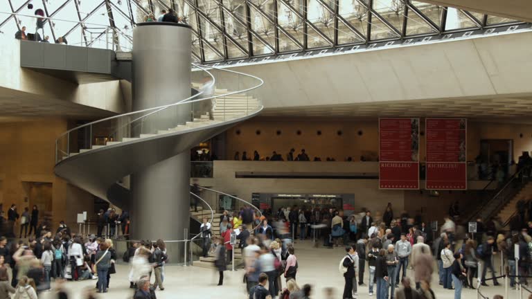 Louvre Museum Interior Videos and HD Footage - Getty Images