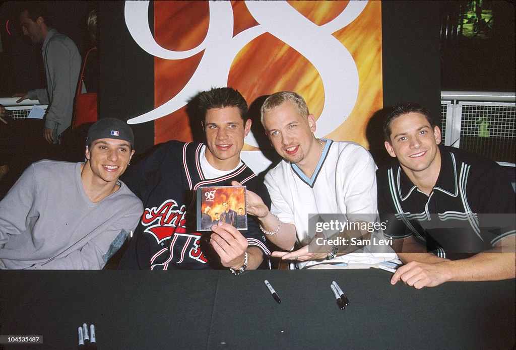 98 Degrees in Store