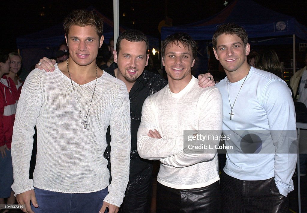 98 Degrees on FarmClub.com