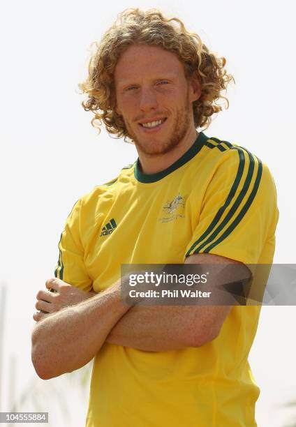 Australian pole vaulter Steve Hooker poses after a media press conference ahead of the Delhi 2010 Commonwealth Games on September 30, 2010 in Delhi,...