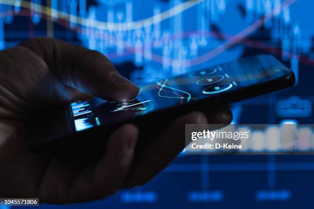 stock market  - trading screen stock-fotos und bilder