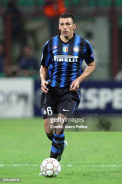 Lucio Inter 821 Lucio Of Inter Photos & High Res Pictures - Getty Images